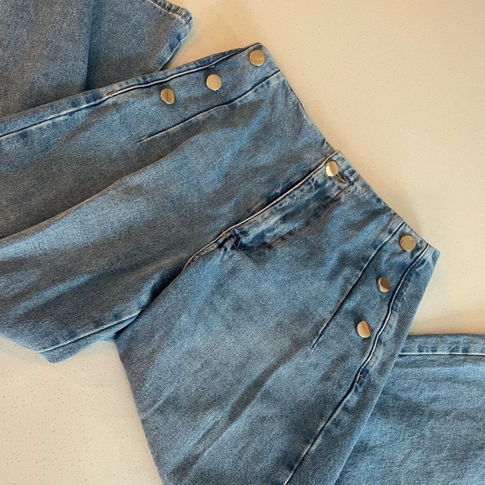 Zara wide legged jeans